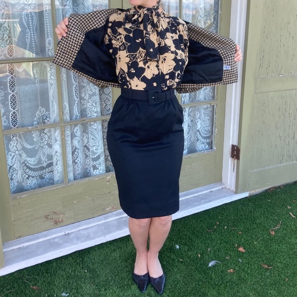 Don Sayres Skirt Suit Set - Picture 4 of 16